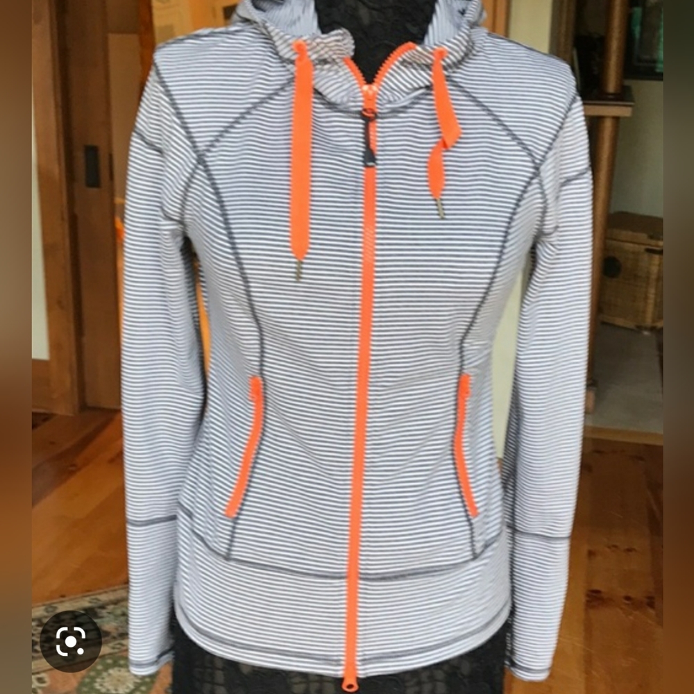 Zella Sweatshirt, Size Small, Excellent Condition